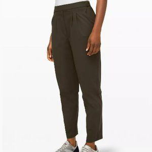 Lululemon Essential High Rise Trouser 25"